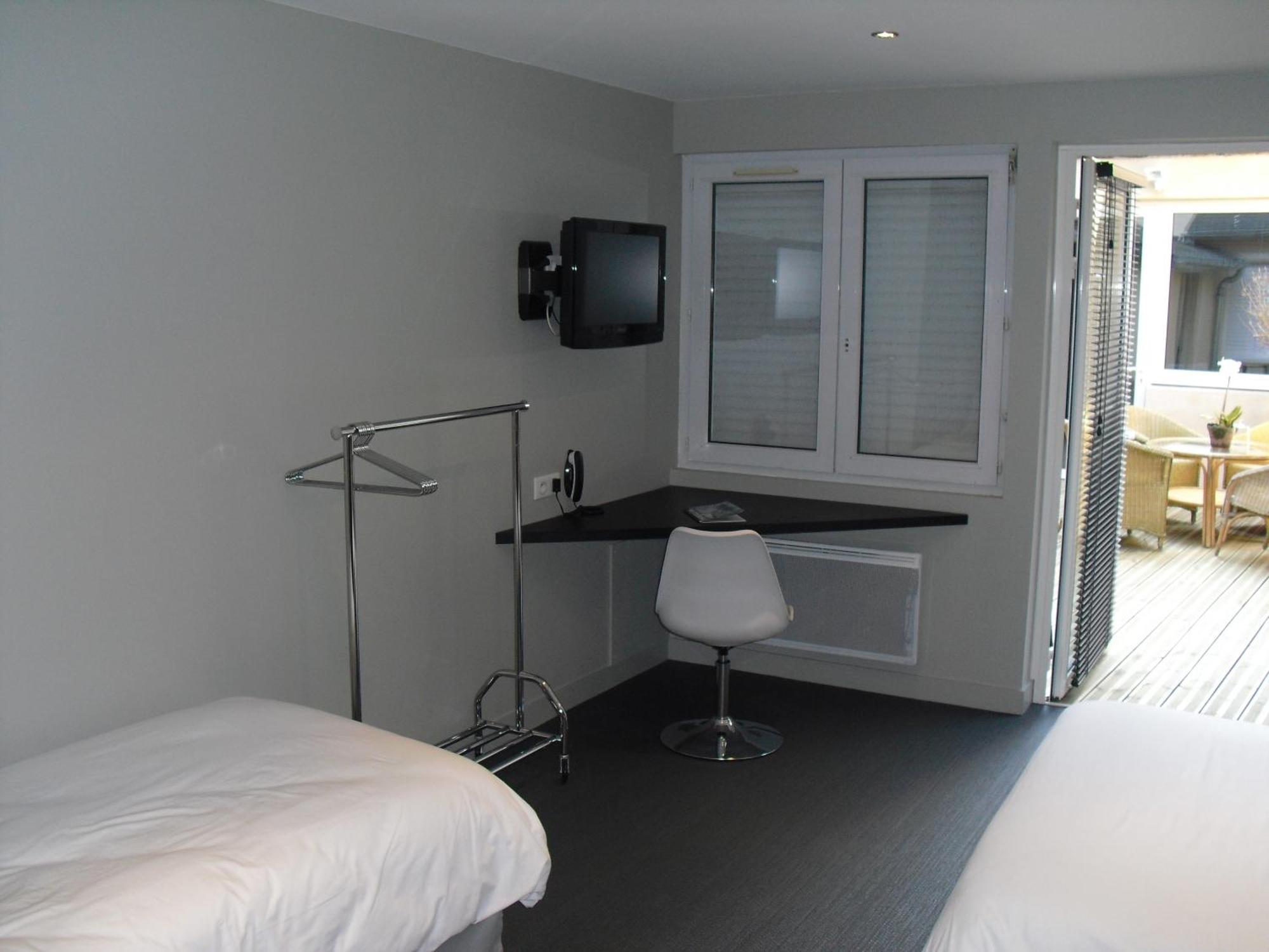 Astrid Hotel แรนส์ ภายนอก รูปภาพ